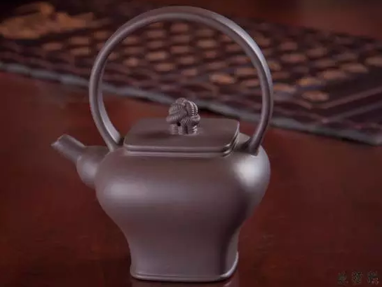爱特猫紫砂壶艺术品