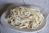 潮汕鱼杂薄面汤的做法步骤1